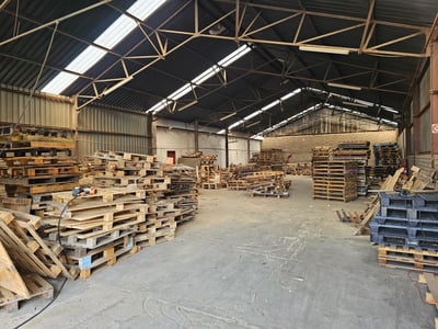 Versatile Industrial Facility with Dual Warehouses