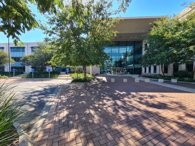 1500m2 AAA-Grade Commercial Space Available to Let in Waterfall Building
