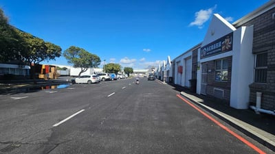 Secure Mini Warehouse To Let on Koeberg Road