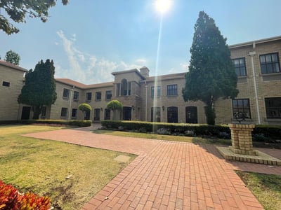 Well-Positioned 469m² Office To Let in Bryanston’s Eton Office Park