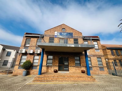 Excellent Investment or Owner-Occupier 450m2 Building FOR SALE in Midrand