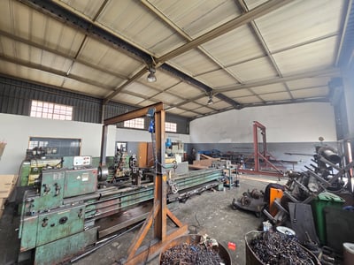 Secure 230m² Industrial Unit in Apex, Benoni