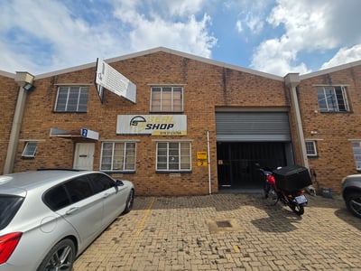 Mini Warehouse To Let in Secure Industrial Park – Anderbolt, Boksburg