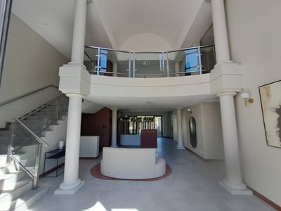 Premium 464m² Office Space in Secure Hyde Park Office Park