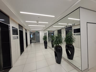 P-Grade Office Space To Let, 1,070 m² in Sandhurst, Johannesburg