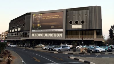 P-Grade Office Space To Let, 1,070 m² in Sandhurst, Johannesburg