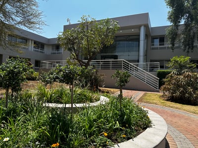 Premium Office Space in Exclusive Country Club Estate