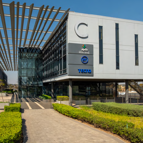 Premium Office Space in Woodmead North – High Visibility