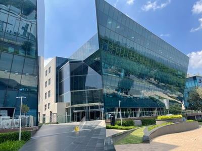 139m² Premium Office Suite To Let