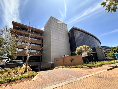 A-Grade Office Space To Let - 2,247 m² in Parktown, Johannesburg