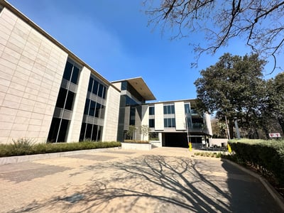 Office To Let - 125 m² P-Grade Office in Melrose Estate, Johannesburg