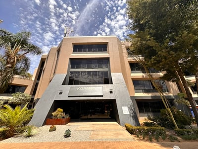 Office space of 336 m² To Let in B-Grade Kopano, Parktown, Johannesburg