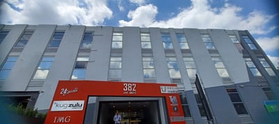 Versatile 419m² Ground-Floor Office on Jan Smuts Avenue
