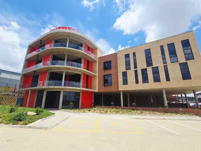 Prime 2,430m² Office Space To Let in North Riding