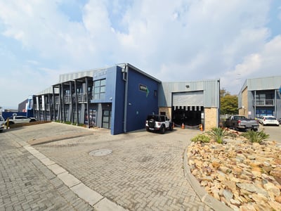 Modern Industrial Warehouse To Let / For Sale