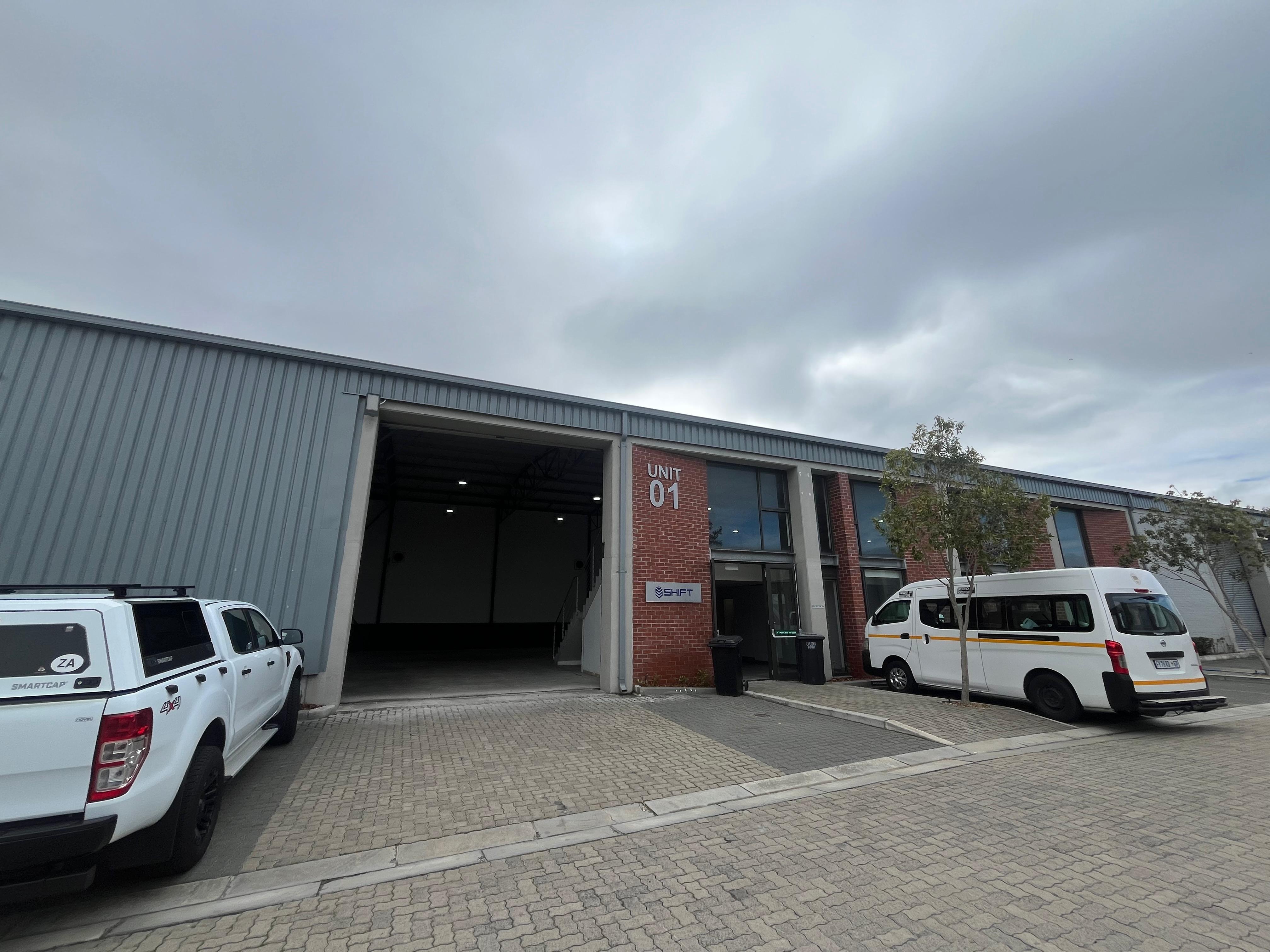 Industrial Space To Let: 776 m² in Bellville South Industria, Cape Town