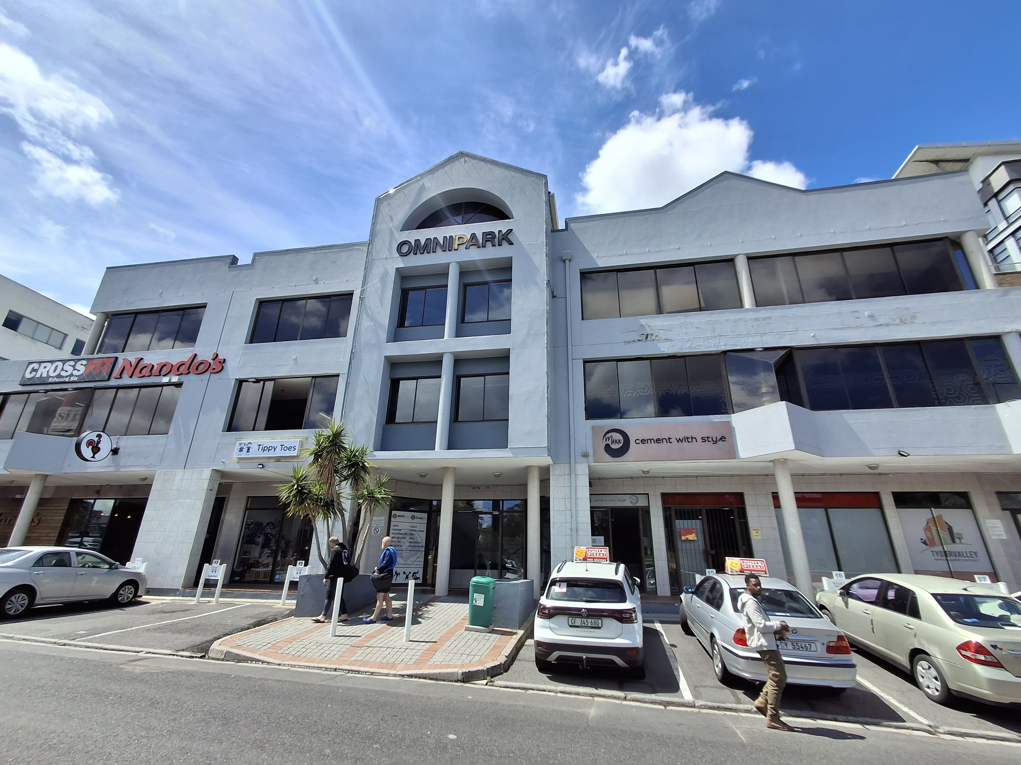 Office space of 274 m² available for rent in Bellville, Western Cape