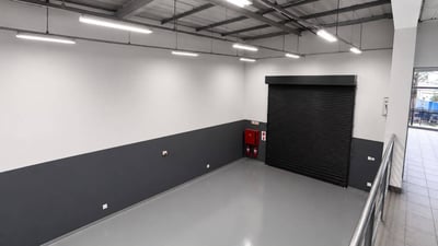 Industrial Property To Let: 226 m² in Silverton, Pretoria, Gauteng