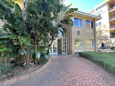 A-Grade Office Space To Let - 322 m² in Sandton Central, Johannesburg