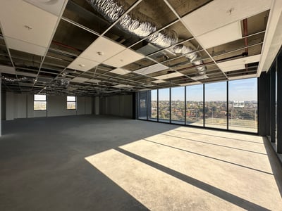 Office To Let: 883 m² P-Grade Office in Sandton Gate, Sandton
