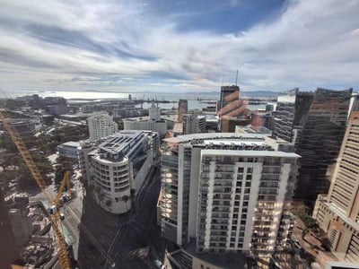 Office space of 542 m² available To Let in Cape Town City Centre.