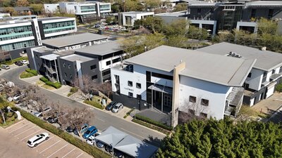 Beautifully Fitted Out 287m2 Premium-Grade Office To Let in Design Quarter