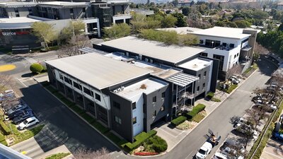 AAA-Grade 428m2 Office or Retail Space TO LET in Exceptional Fourways Building