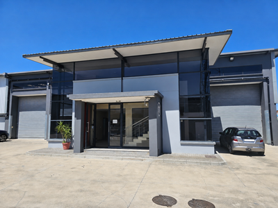 Industrial Property To Let: 358 m² in Grasso Park, Milnerton, Western Cape