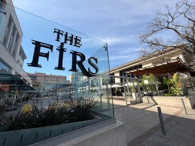 Retail Space To Let: 464 m² in A-Grade Building, Rosebank, Johannesburg