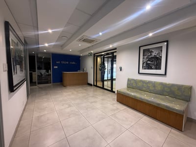 A-Grade Office Space To Let: 610 m² in Rosebank, Johannesburg