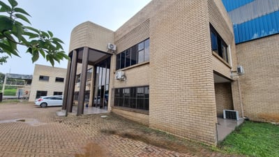 Industrial Property For Sale: 3,100 m² in Jet Park, Boksburg, Gauteng