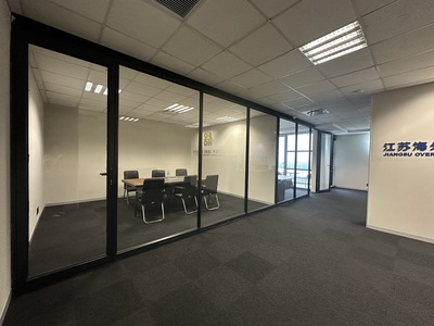 A-Grade Office To Let, 135 m² in Sandton Central, Johannesburg