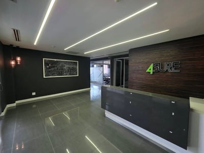 Office space To Let: 567 m² in Constantia Kloof, Roodepoort, Gauteng