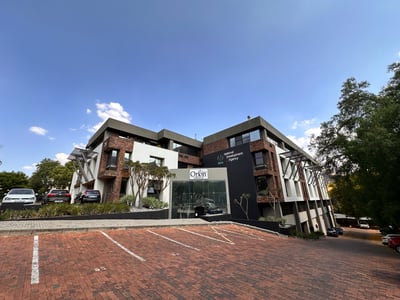 Office space To Let: 949 m² in B-Grade building at 26 Wellington, Parktown
