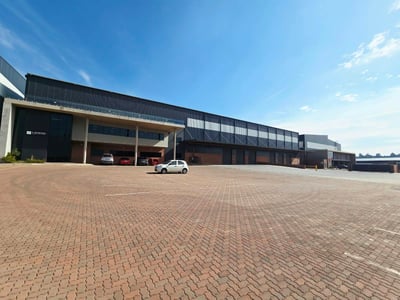 Industrial Property To Let - 6,940 m² in North Riding, Randburg, Gauteng