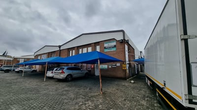 Industrial Property To Let: 306 m² in Jet Park, Boksburg, Gauteng