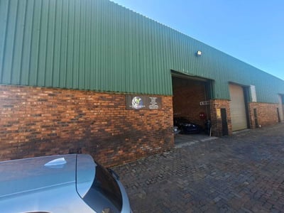 260m² Anderbolt Warehouse To Let With 63 Amps Power